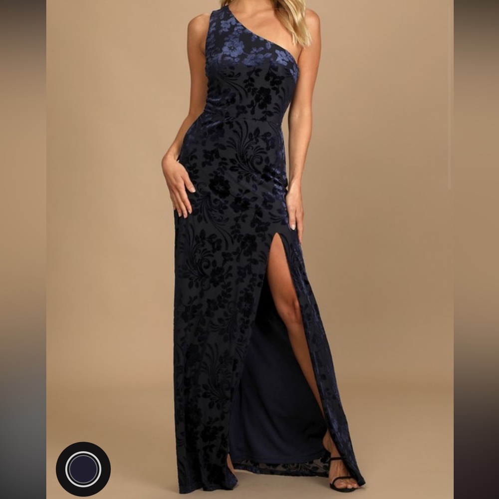 Lulu’s velvet full length one shoulder dress